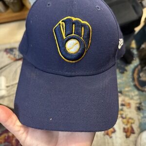 Milwaukee Brewers New Era 39Thirty Team Classic Stretch Fit Hat Medium/Large